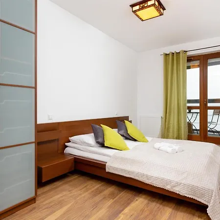 Metro Wierzbno Apartment By Noclegi Renters Warsaw Exterior photo