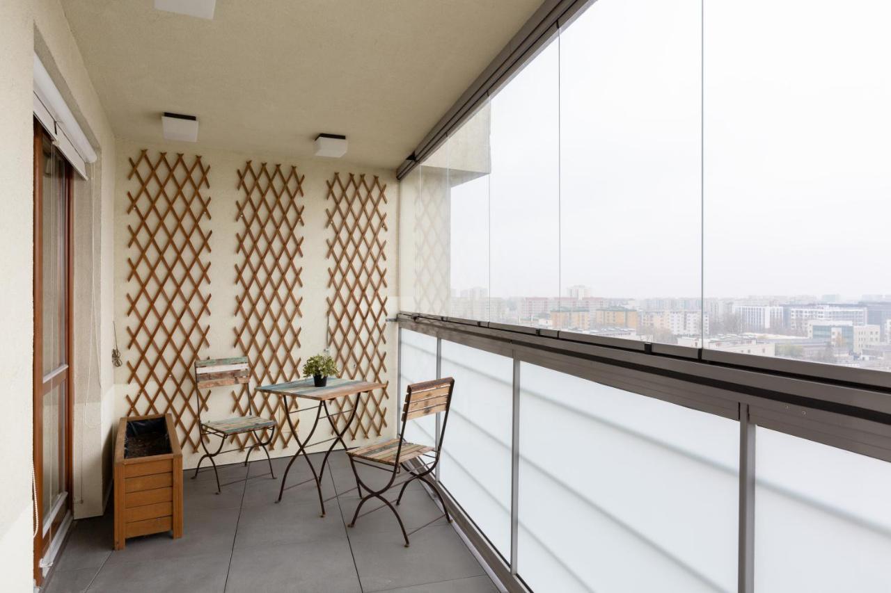 Metro Wierzbno By Renters Apartment Warsaw